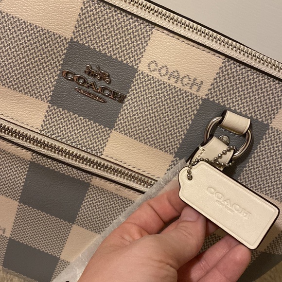 Coach purse, gray & cream. Never used the straps are still protected. - Picture 4 of 6